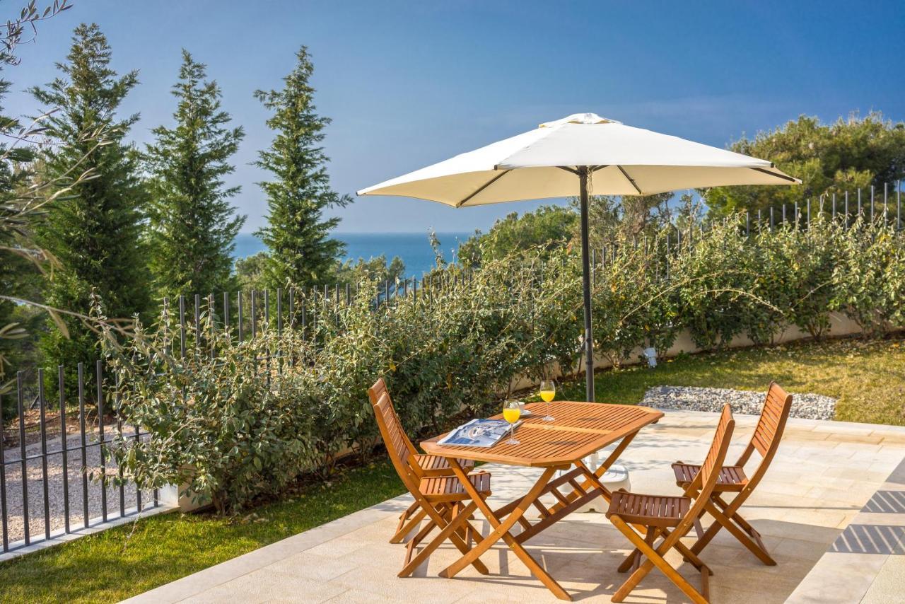 Golden Rays Luxury Villas & Apartments Primosten Exterior photo