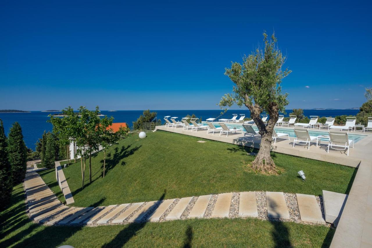 Golden Rays Luxury Villas & Apartments Primosten Exterior photo