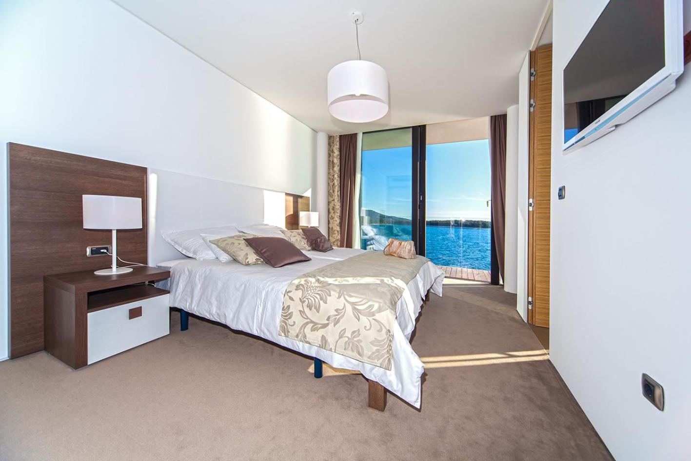 Golden Rays Luxury Villas & Apartments Primosten Exterior photo