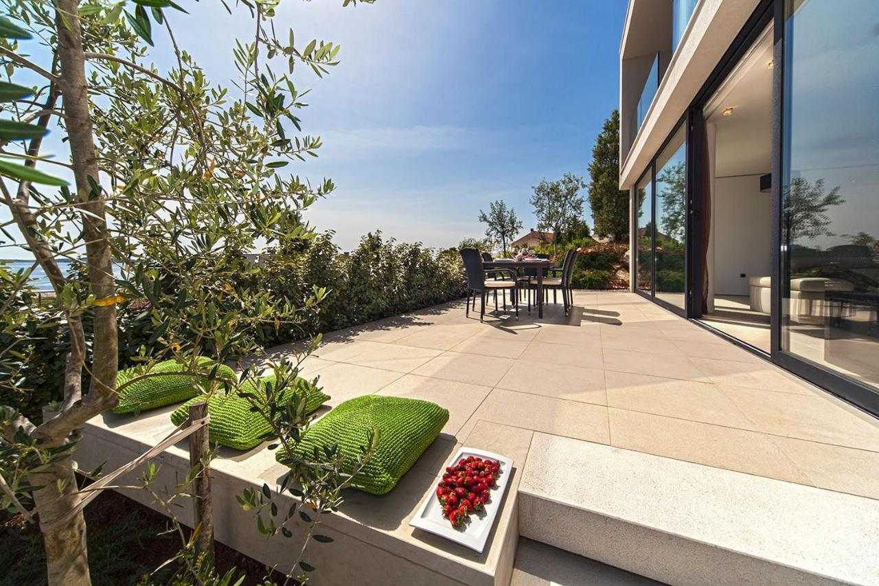 Golden Rays Luxury Villas & Apartments Primosten Exterior photo